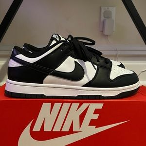 Mens Nike “Panda” Dunk Low Retro